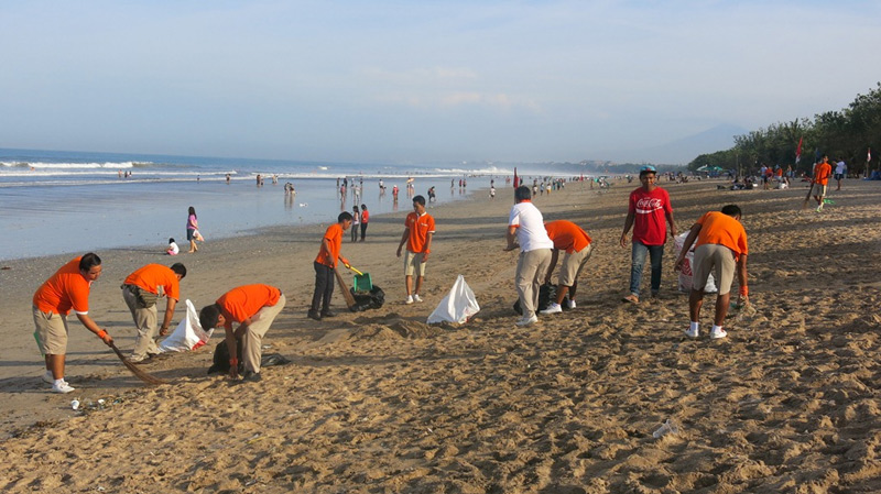 clean bali beach