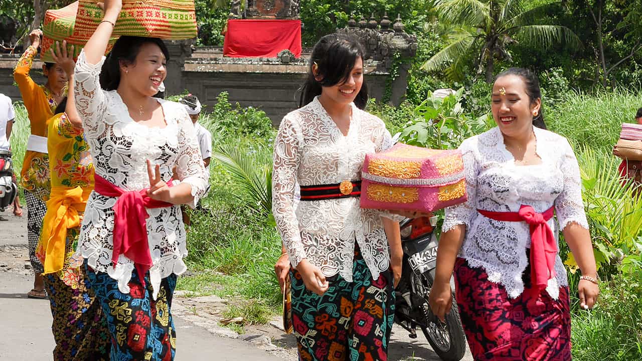 women bali